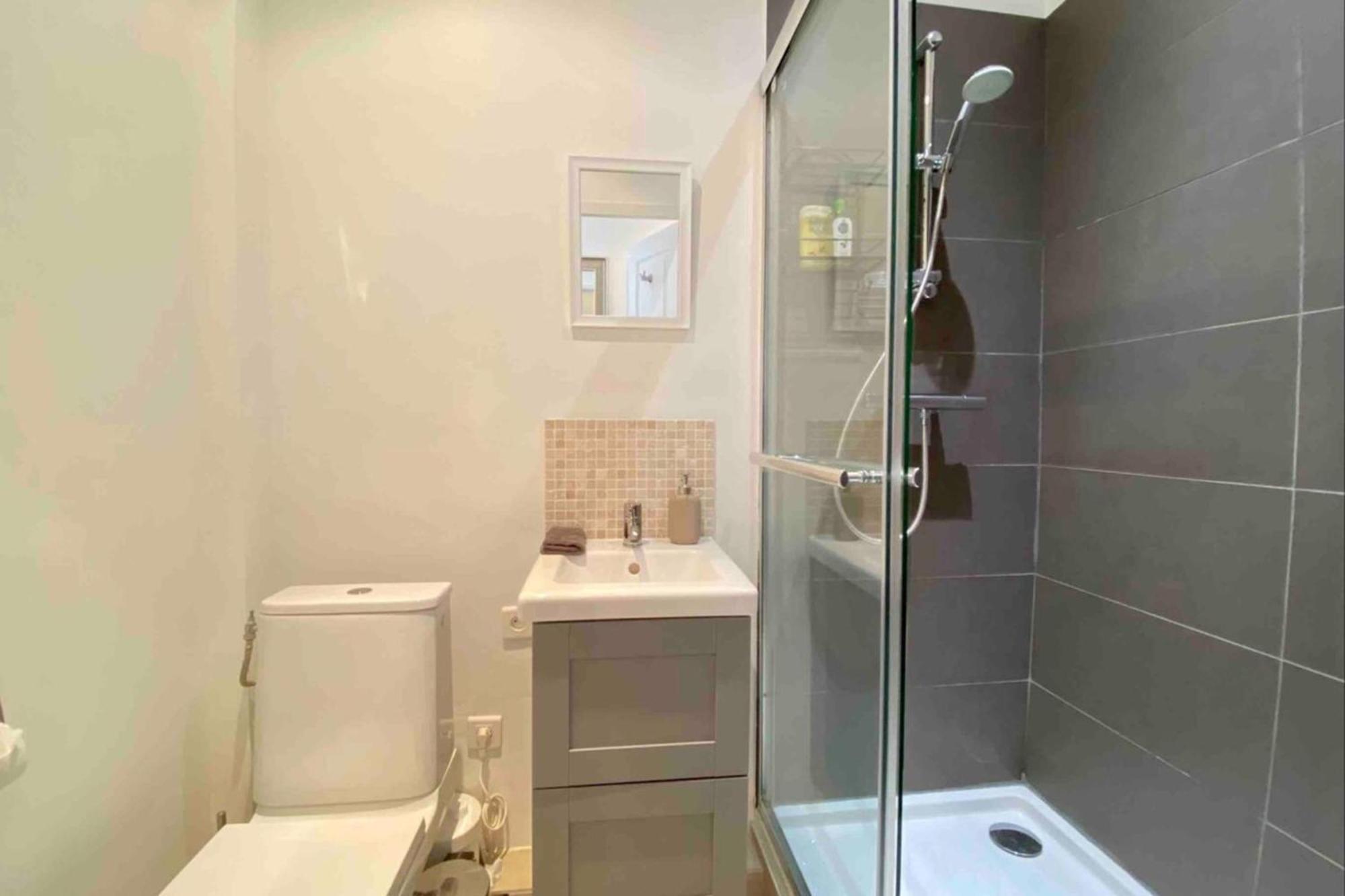 Apartment 2 Bedrooms Meynadier At 2 Min Beachpalais Cannes